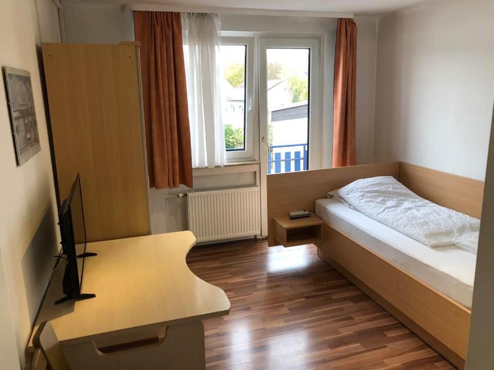 Hotel Kriftelerhof Exteriér fotografie